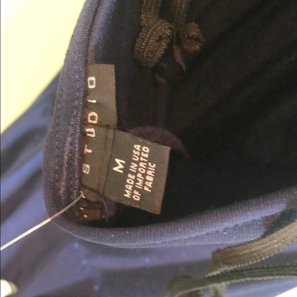 Formal Dress - Picture 7 of 8